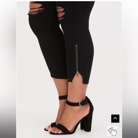 Torrid Stiletto Jegging Plus 22R Black RawEdge SideZip Distressed Stretch Jeans - Picture 3 of 16